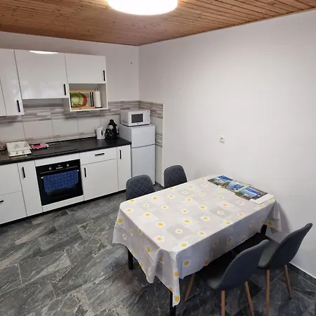 Apartament Rezidencia